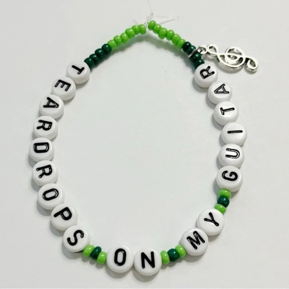 Taylor Swift Eras Tour Friendship Bracelet Teardrops On My Guitar with Charm - Picture 1 of 2